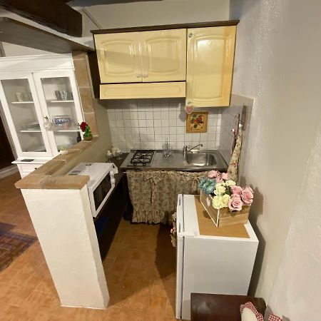 Torre Iolanda Bed & Breakfast Кампаняно ди Рома Екстериор снимка