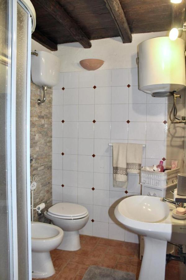 Torre Iolanda Bed & Breakfast Кампаняно ди Рома Екстериор снимка